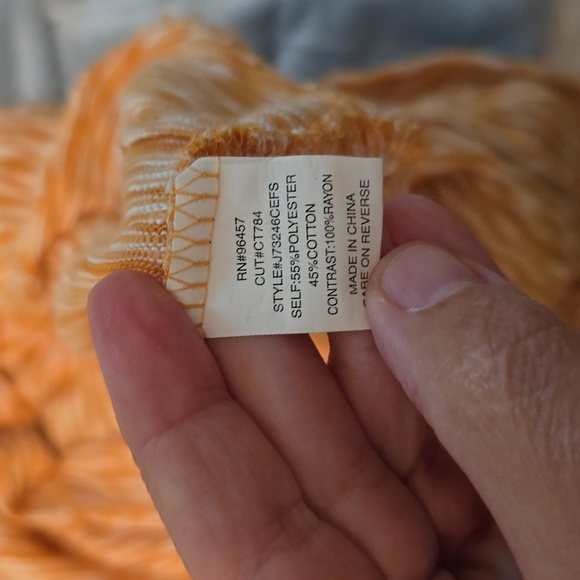 Eyeshadow Boho Style Striped Top With Raw Edges, Size XL (0816) - Picture 7 of 9